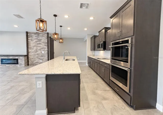 Photo 4 of Single family home for sale at 11238 Shivering Owl Ave, Weeki Wachee, FL 34614 | MLS# O6452703 | Listing updated on 2026-10-28