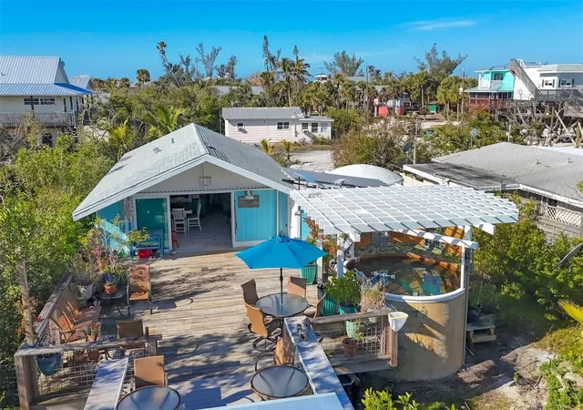 Single family home for sale at 8888 Bay St, PLACIDA, FL 33946 | MLS# D6149354