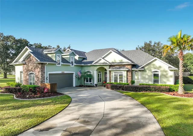 Photo 1 of Single family home for sale at 37011 Lake Yale Pl, Grand Island, FL 32735 | MLS# G5119476 | Listing updated on 2026-10-30