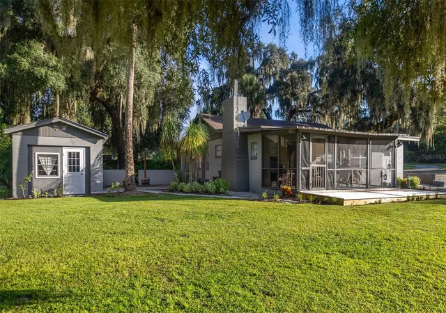 Photo 2 of Single family home for sale at 35935 Nolen Ln, Eustis, FL 32736 | MLS# G5119478 | Listing updated on 2026-10-31