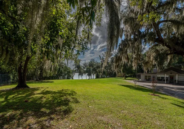 Photo 3 of Single family home for sale at 35935 Nolen Ln, Eustis, FL 32736 | MLS# G5119478 | Listing updated on 2026-10-31