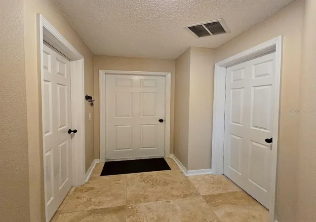 Photo 2 of Single family home for sale at 1650 Dunes Ct, Haines City, FL 33844 | MLS# S5160189 | Listing updated on 2026-10-29