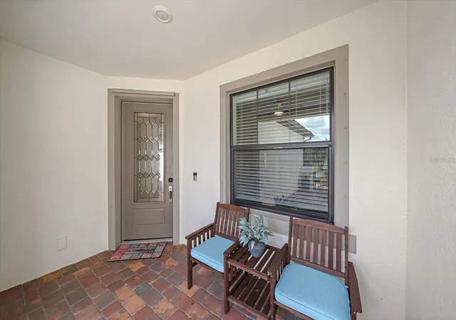 Photo 4 of House for sale at 7022 Holbrook Cvs, Bradenton, FL 34202 | MLS# A4710823 | Listing updated on 2026-10-29
