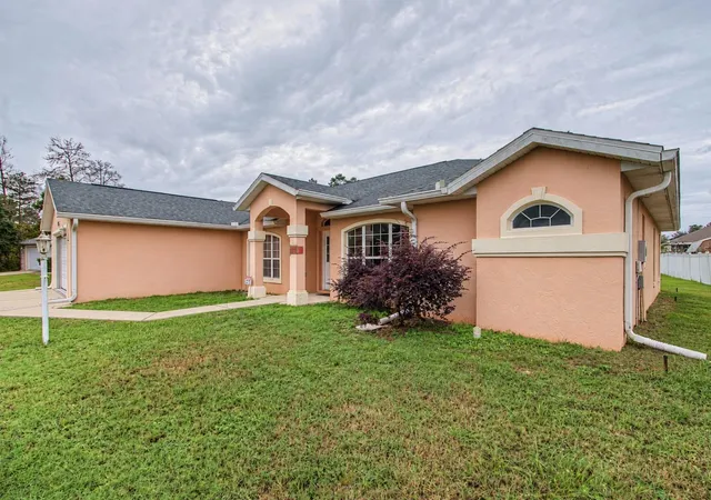 Photo 4 of Single family home for sale at 4820 SW 107 Lane, Ocala, FL 34476 | MLS# O6452721 | Listing updated on 2026-10-30
