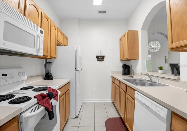 Photo 4 of Condo for sale at 2785 Almaton Loop #303, Kissimmee, FL 34747 | MLS# O6452728 | Listing updated on 2026-10-28