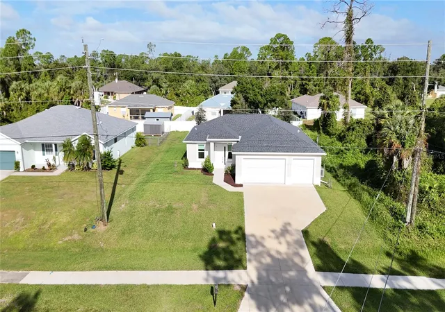 Photo 4 of Single family home for sale at 2711 Atwater Dr, North Port, FL 34288 | MLS# C7532490 | Listing updated on 2026-10-29