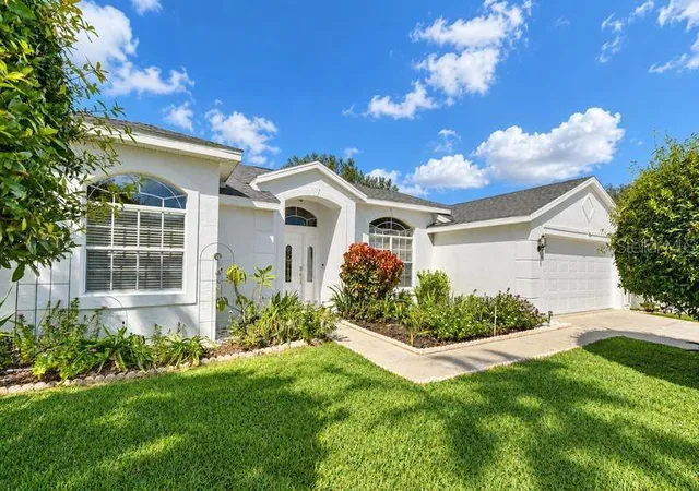Photo 2 of Single family home for sale at 316 Crystal Goblet Ct, Valrico, FL 33594 | MLS# TB8561496 | Listing updated on 2026-10-29
