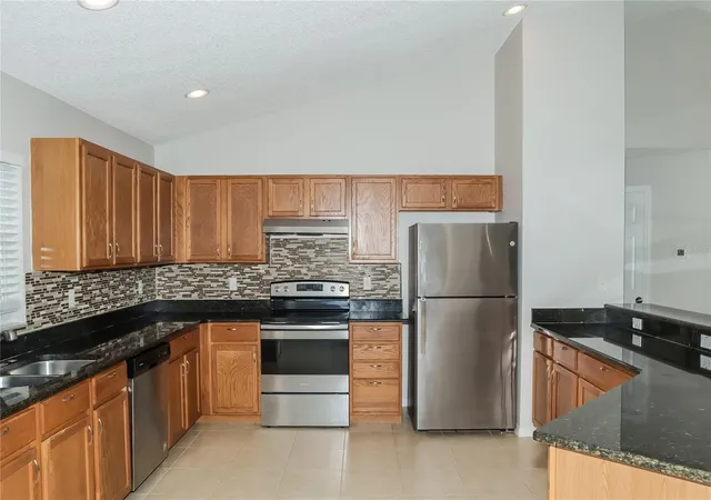 Photo 4 of Single family home for sale at 727 Del Rio Way, Kissimmee, FL 34758 | MLS# C7532498 | Listing updated on 2026-10-28