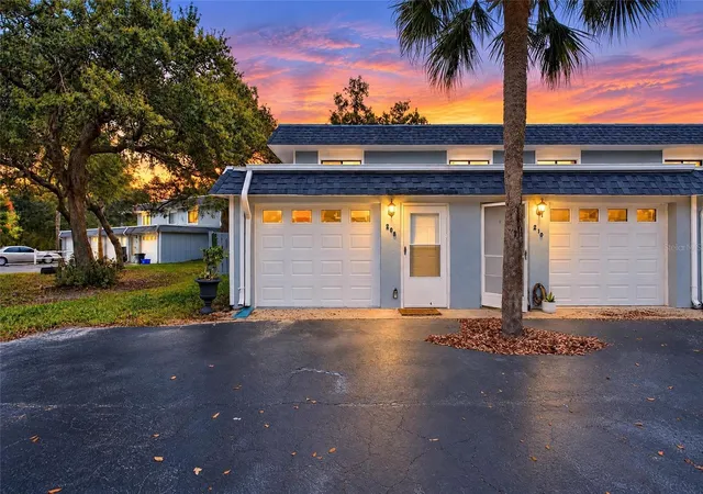 Townhouse for sale at 208 Timberline Trl, ORMOND BEACH, FL 32174 | MLS# V4951996