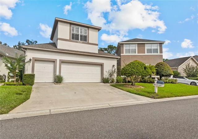 Photo 1 of Single family home for sale at 5120 Fairway One Dr, Valrico, FL 33596 | MLS# A4710840 | Listing updated on 2026-10-30