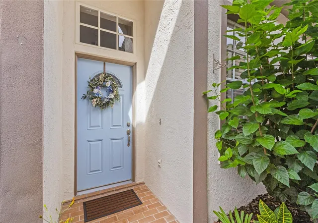 Photo 2 of Single family home for sale at 5120 Fairway One Dr, Valrico, FL 33596 | MLS# A4710840 | Listing updated on 2026-10-30