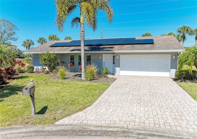 Single family home for sale at 2360 Arborfield Ln, SARASOTA, FL 34235 | MLS# A4710845