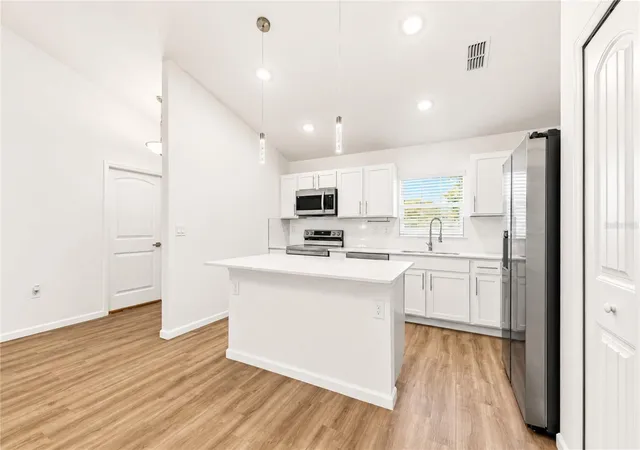 Photo 3 of Single family home for sale at 17 Zebulon Pl, Palm Coast, FL 32164 | MLS# C7532500 | Listing updated on 2026-10-28