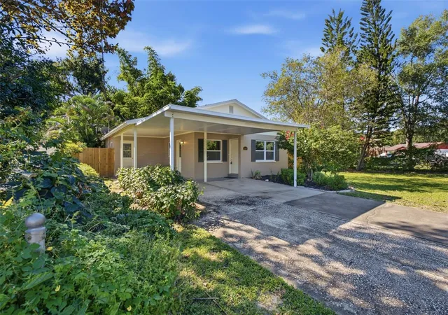 Photo 1 of Single family home for sale at 6709 S Dauphin Ave, Tampa, FL 33611 | MLS# TB8561533 | Listing updated on 2026-10-28
