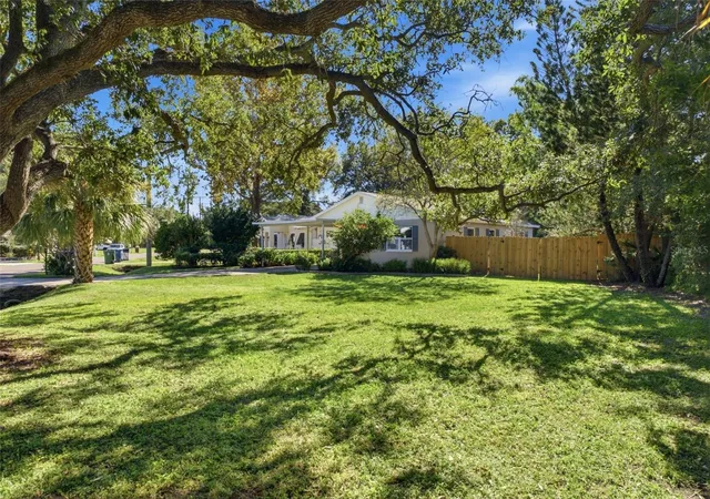 Photo 4 of Single family home for sale at 6709 S Dauphin Ave, Tampa, FL 33611 | MLS# TB8561533 | Listing updated on 2026-10-28