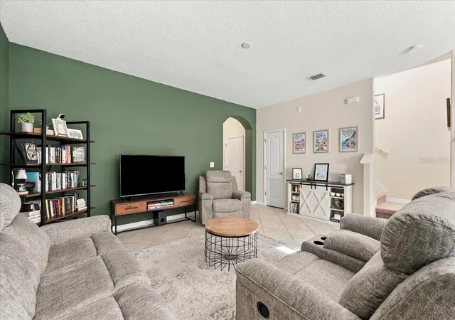 Photo 4 of Townhouse for sale at 6416 Sedgeford Dr, Lakeland, FL 33811 | MLS# L4966044 | Listing updated on 2026-10-28