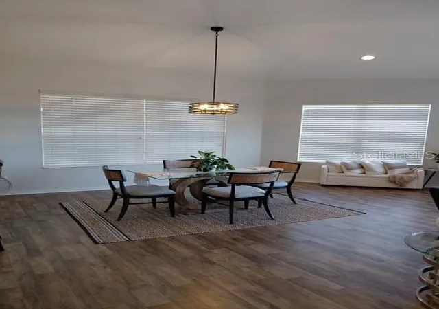 Listing Photo 1 - Condo for sale in building located at 1708 Triano Cir, VENICE, FL 34292 - Unit #1708