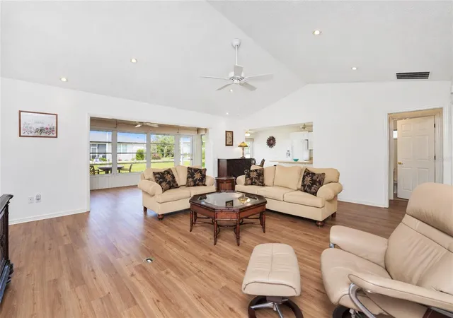 Photo 3 of Single family home for sale at 278 Park Forest Blvd, Englewood, FL 34223 | MLS# D6149362 | Listing updated on 2026-10-29
