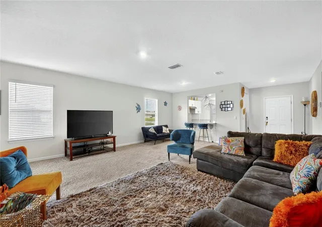 Photo 1 of Single family home for sale at 2002 Glenbrooke Rd, Edgewater, FL 32141 | MLS# V4951998 | Listing updated on 2026-10-29