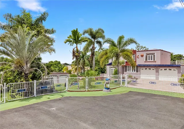 Photo 3 of Single family home for sale at Calle 2 Urb Bayamon Hills #B-14, Bayamon, PR 00957 | MLS# PR9125259 | Listing updated on 2026-10-28