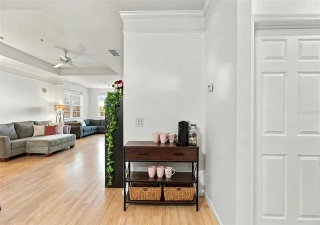 Photo 4 of Condo for sale at 3209 Parkchester Sq Blvd #306, Orlando, FL 32835 | MLS# S5160201 | Listing updated on 2026-10-28