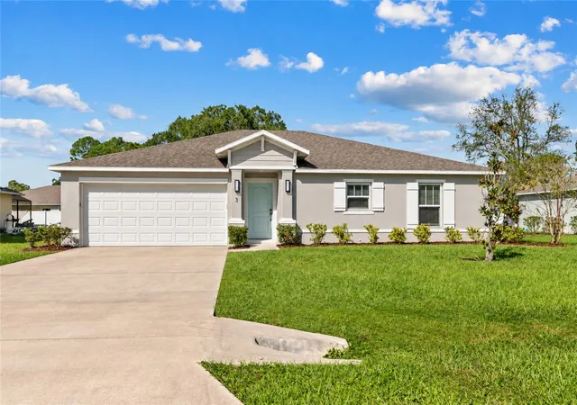 Photo 1 of Single family home for sale at 3 Pierce Ln, Palm Coast, FL 32164 | MLS# C7532507 | Listing updated on 2026-10-28