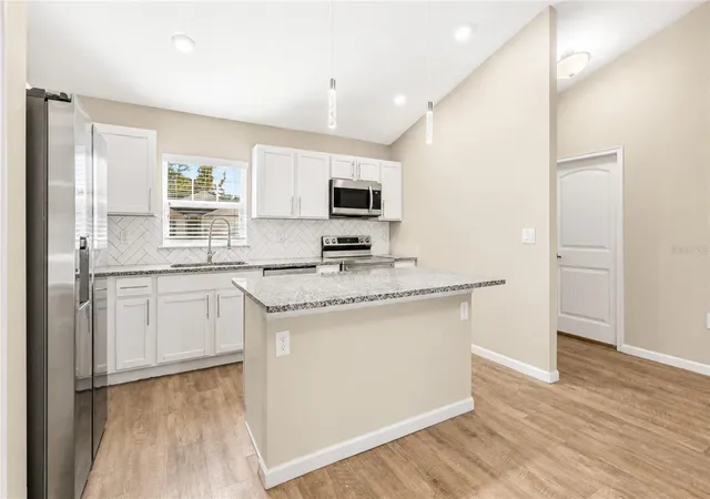Photo 3 of Single family home for sale at 3 Pierce Ln, Palm Coast, FL 32164 | MLS# C7532507 | Listing updated on 2026-10-28