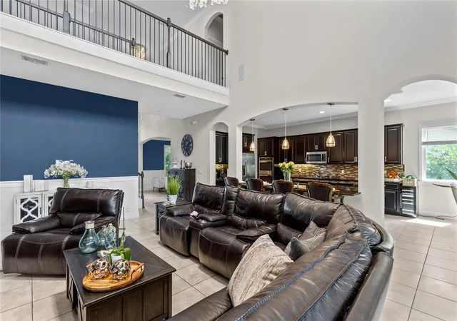 Photo 4 of Single family home for sale at 8802 Finsen St, Orlando, FL 32827 | MLS# O6452797 | Listing updated on 2026-10-28