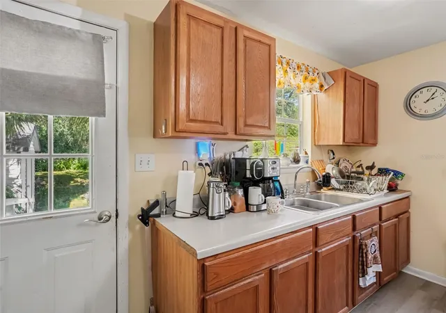 Photo 3 of Single family home for sale at 3020 Strawberry Ln, Lakeland, FL 33801 | MLS# TB8561598 | Listing updated on 2026-10-28