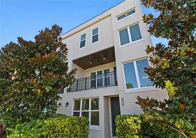 Photo 2 of Townhouse for sale at 4911 N Nebraska Ave, Tampa, FL 33603 | MLS# TB8561604 | Listing updated on 2026-10-30