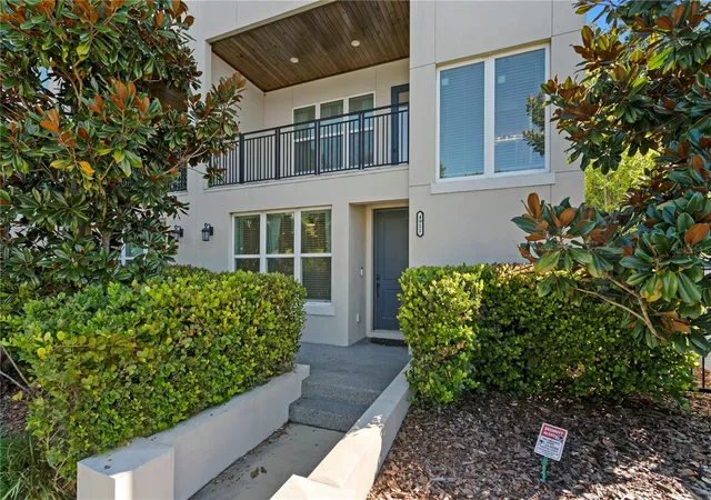 Photo 3 of Townhouse for sale at 4911 N Nebraska Ave, Tampa, FL 33603 | MLS# TB8561604 | Listing updated on 2026-10-30