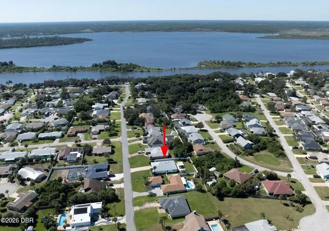 Photo 4 of Single family home for sale at 119 Mariners Dr, Ormond Beach, FL 32176 | MLS# V4951999 | Listing updated on 2026-10-28