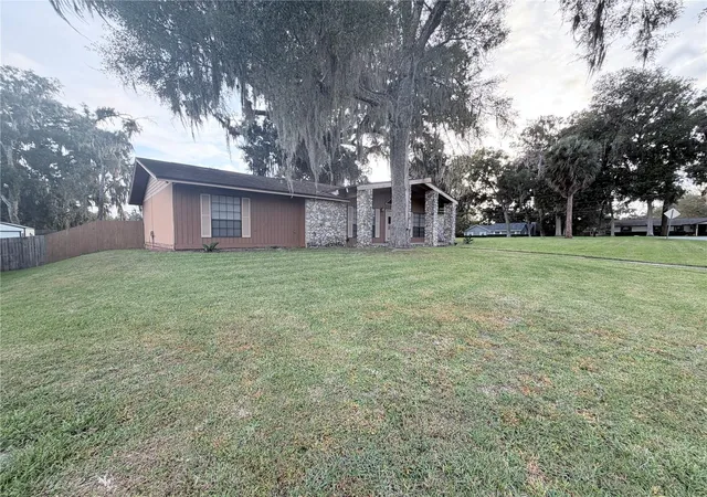 Photo 2 of Single family home for sale at 3616 SE 47th Street, Ocala, FL 34480 | MLS# A4710867 | Listing updated on 2026-10-28