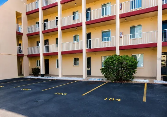 Condo for sale at 4111 Heron Way #E-103, BRADENTON, FL 34205 | MLS# A4710869