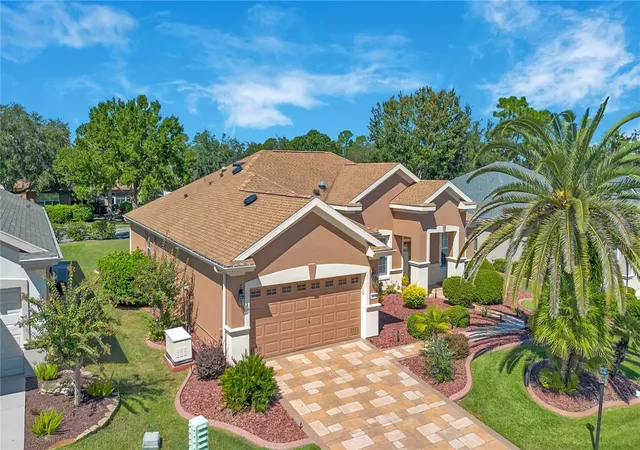 Photo 4 of Single family home for sale at 12078 SE 91st Terrace, Summerfield, FL 34491 | MLS# O6452834 | Listing updated on 2026-10-29