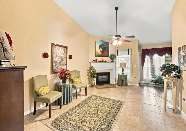 Photo 4 of Condo for sale at 940 Douglas Ave #146, Altamonte Springs, FL 32714 | MLS# S5160216 | Listing updated on 2026-10-28