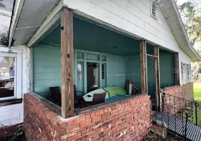 Photo 4 of Single family home for sale at 12653 SE 141st Avenue Rd, Ocklawaha, FL 32179 | MLS# OM734700 | Listing updated on 2026-10-28