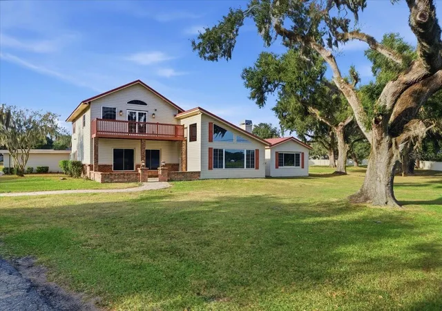 Single family home for sale at 505 Lakeside Dr, SEFFNER, FL 33584 | MLS# TB8561643