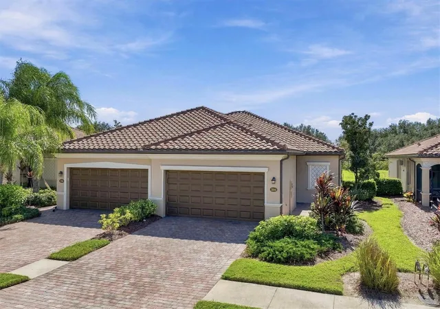 Photo 1 of House for sale at 19946 Benissimo Dr, Venice, FL 34293 | MLS# N6146345 | Listing updated on 2026-10-29