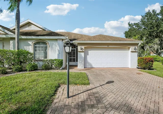 Photo 1 of Condo for sale at 912 Mcdaniel St, Sun City Center, FL 33573 | MLS# TB8561658 | Listing updated on 2026-10-29