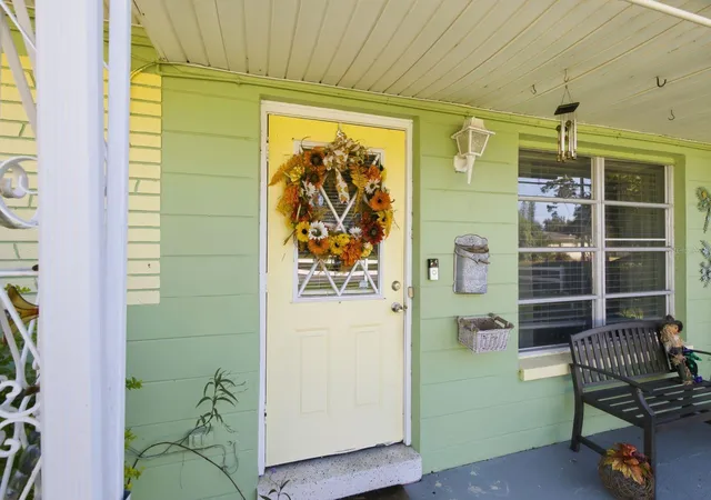 Photo 2 of Single family home for sale at 6801 17th Lane N, Saint Petersburg, FL 33702 | MLS# TB8561670 | Listing updated on 2026-10-27