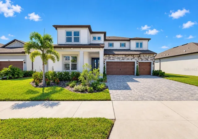 Photo 4 of Single family home for sale at 6936 Depue Dr, Wesley Chapel, FL 33545 | MLS# TB8561682 | Listing updated on 2026-10-28