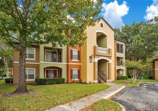 Photo 1 of Condo for sale at 737 Crst Pines Dr #623, Orlando, FL 32828 | MLS# O6452913 | Listing updated on 2026-10-30