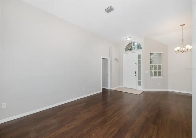 Photo 4 of Single family home for sale at 19103 Dove Crk Dr, Tampa, FL 33647 | MLS# TB8561715 | Listing updated on 2026-10-28