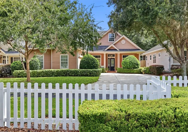 Single family home for sale at 2541 SW 87th Way, GAINESVILLE, FL 32608 | MLS# GC544464