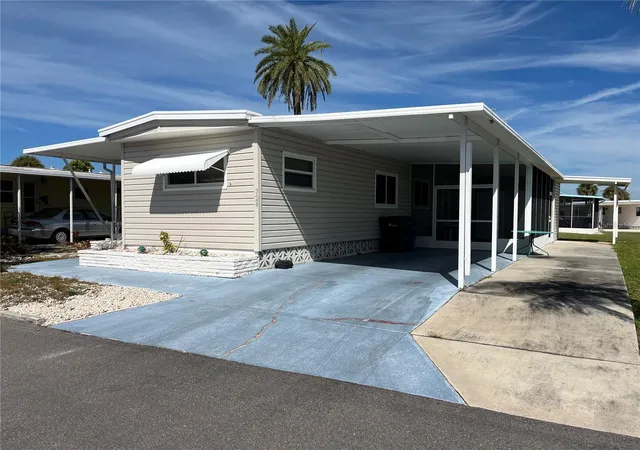Manufactured home for sale at 724 Locarno Dr, VENICE, FL 34285 | MLS# N6146349
