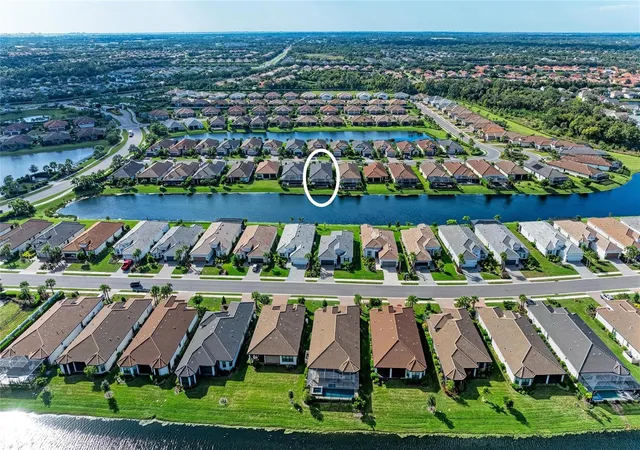 Photo 3 of Single family home for sale at 6261 Mesa Glen, Bradenton, FL 34203 | MLS# A4710927 | Listing updated on 2026-10-29
