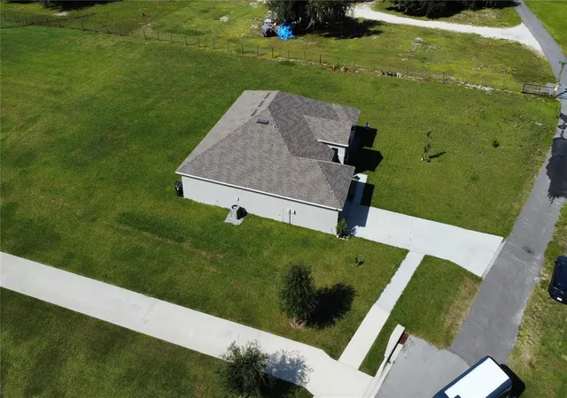 Photo 4 of Single family home for sale at 837 Liam Ln, Bartow, FL 33830 | MLS# S5160236 | Listing updated on 2026-10-28