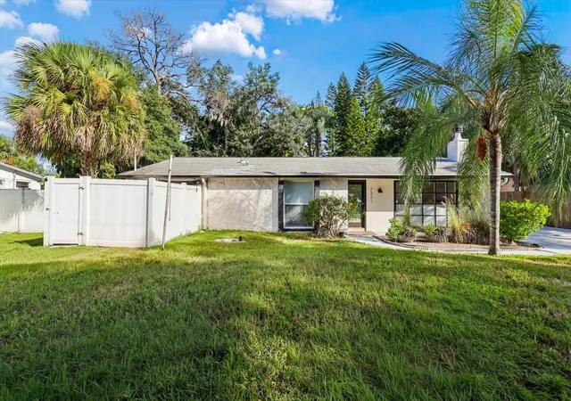Photo 2 of Single family home for sale at 7321 Canal Blvd, Tampa, FL 33615 | MLS# TB8561738 | Listing updated on 2026-10-28