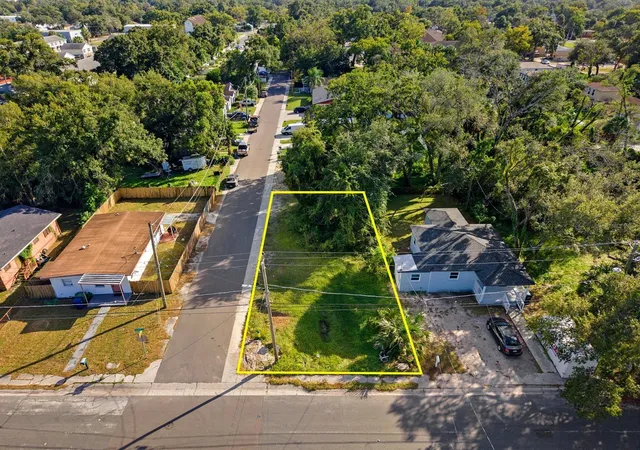 Land for sale at 3107 Lindell Ave, TAMPA, FL 33610 | MLS# TB8561743